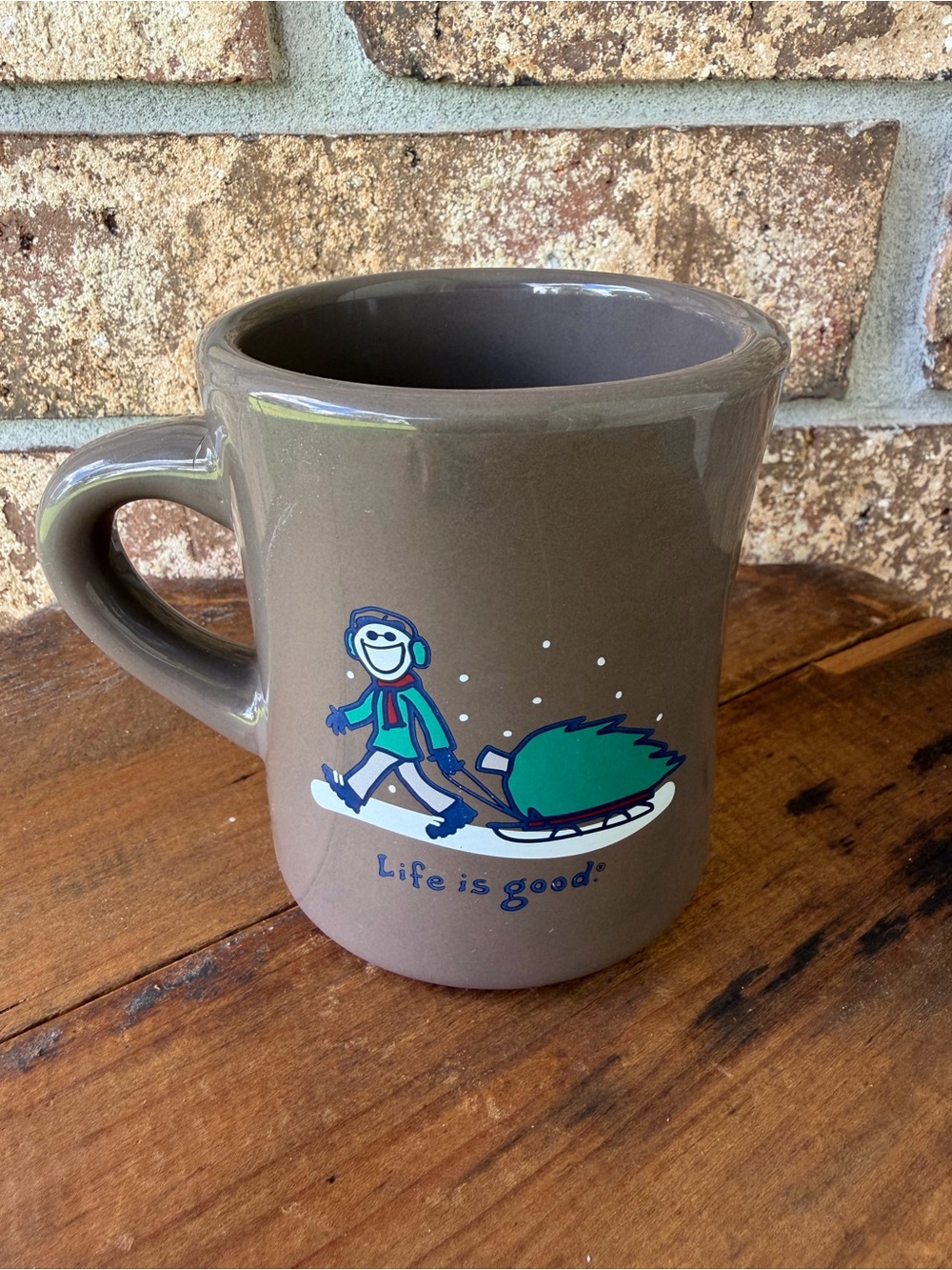 Life Is Good "Jake Pulling Christmas Tree on a Sled" Coffee Mug